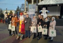 У Тернополі протестували проти пластикових пакетів