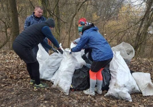 "Green team": тернопільські активісти створили екогрупу