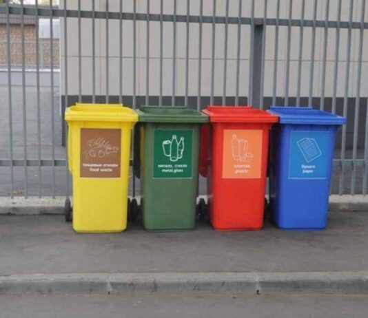 В Тернополе начали сортировать мусор