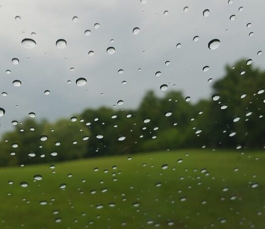 На Тернопольщину идет новый циклон: принесет ли он долгожданное тепло