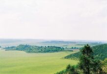 Скалы Франка на Тернопольщине и тропа к ним