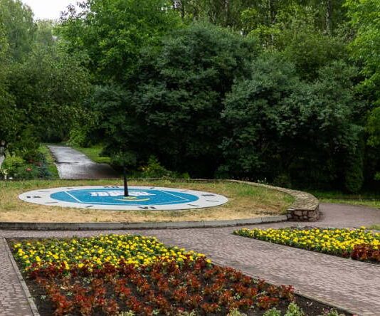 В Тернополе восстановили «солнечно-цветочные часы»