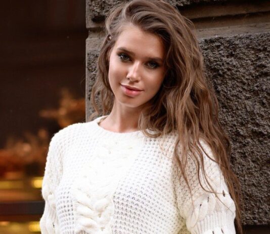 Светр: найпоширеніші матеріали та способи догляду за ними