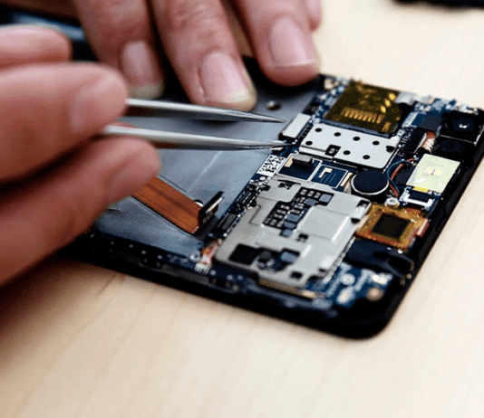 Почему в телефоне может вздуться аккумулятор?