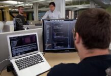 Хто такі Rearden?