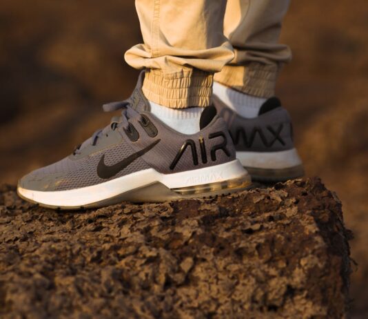 Nike против Puma: как выбрать идеальные мужские кроссовки в вечной битве гигантов