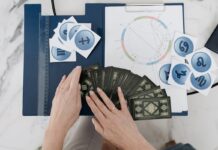 Натальна карта сумісності: як зірки показують, чи підходите ви один одному